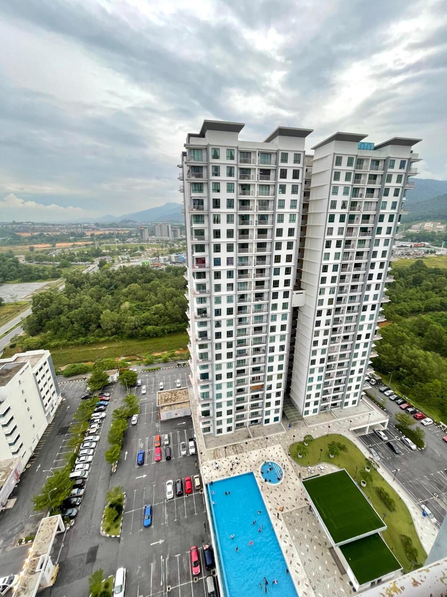 Casa Kayangan Meru Ipoh 3Br Allure -By Goswell Εξωτερικό φωτογραφία